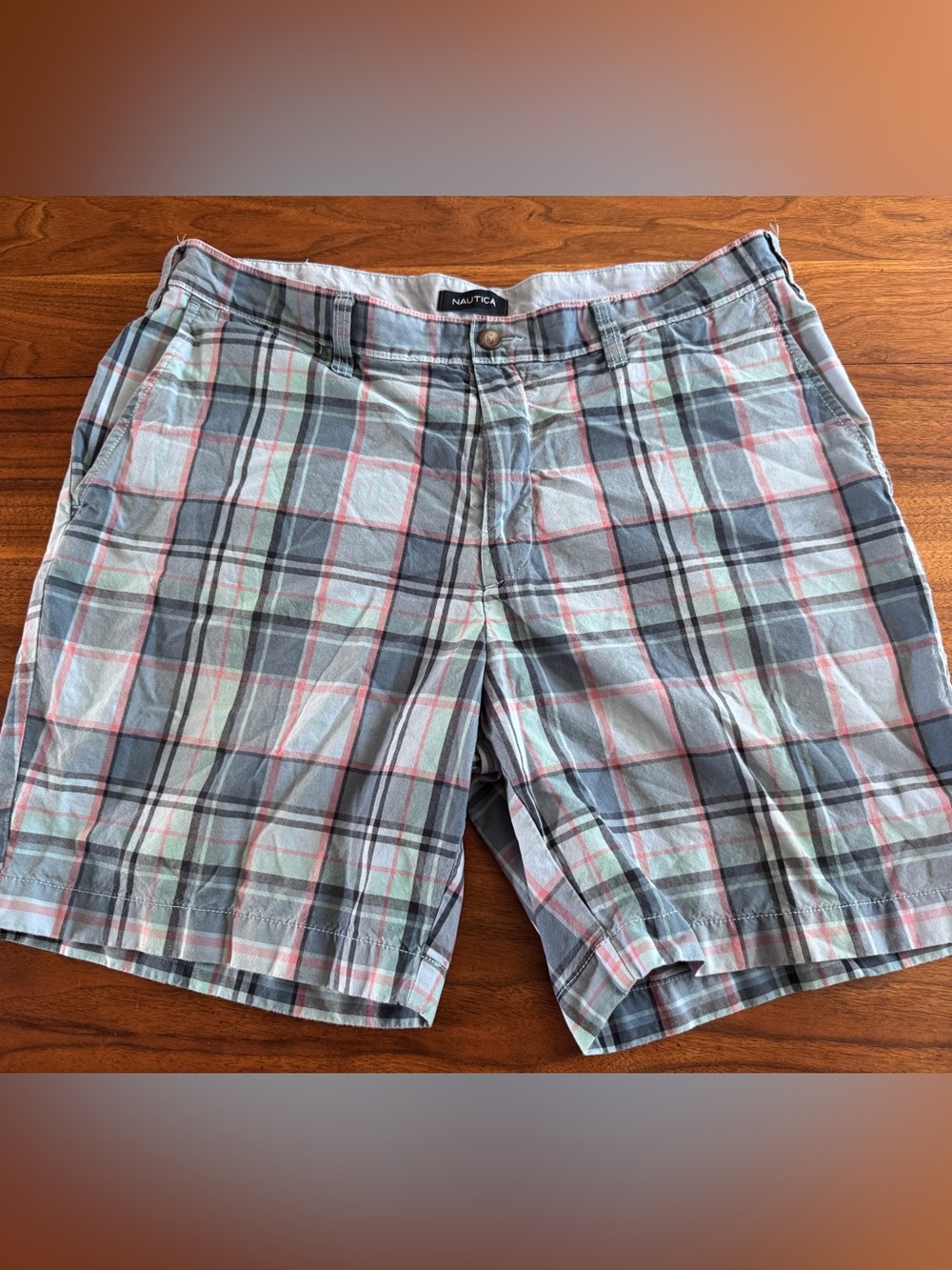 Nautica Men’s Madras Plaid Cotton Shorts in Great Condition, Size 36